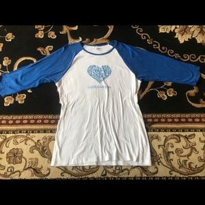 Genuine VW Tee/ 2x but really fits like a xl-large